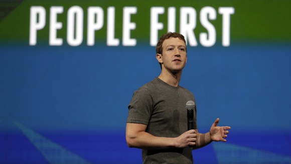 Łapki w dół na Facebooku? Zuckerberg oficjalnie potwierdza