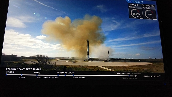 Falcon Heavy odbył pomyślnie swój lot!