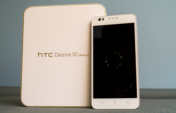 HTC Desire 10 Lifestyle recenzja