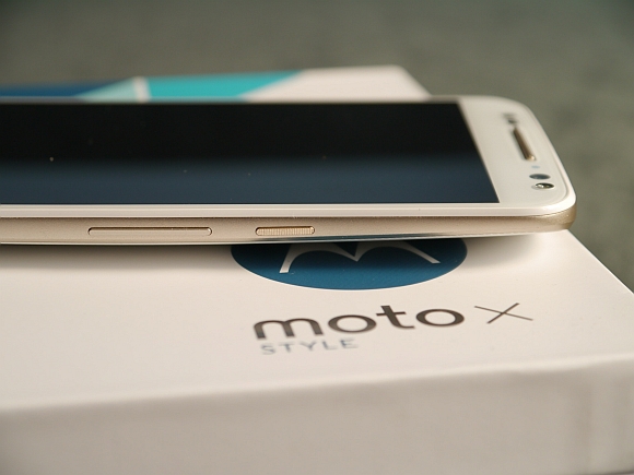 Moto X Style