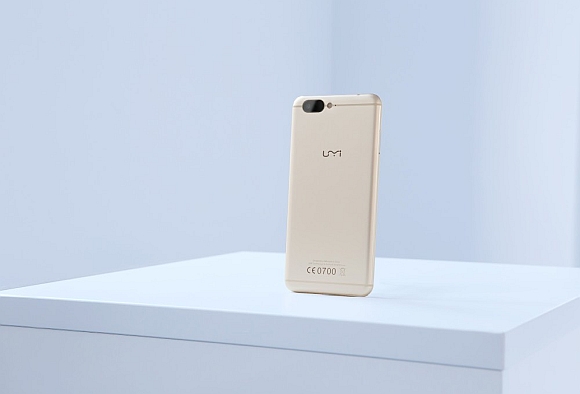 UMi Z 