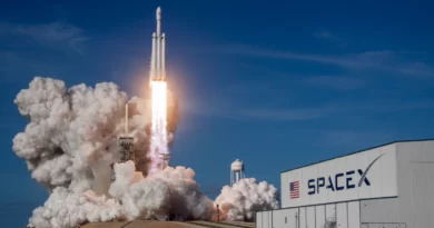 „Zorza SpaceX” może być groźna?