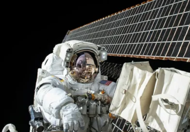astronauta w kosmosie