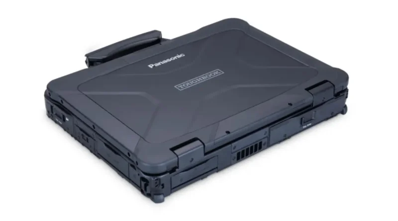 Panasonic Toughbook 40 w pozycji zamkniętej