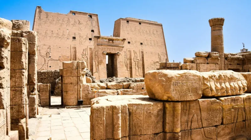 Edfu