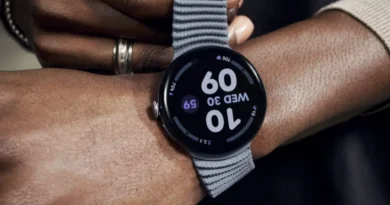 Google Pixel Watch 4 oficjalnie – jaśniejszy ekran, wymienne baterie i sztuczna inteligencja na nadgarstku!