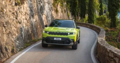 Nowy Jeep Compass zadebiutował na Tannistest 2025 – ruszyły zamówienia na wersję Altitude!