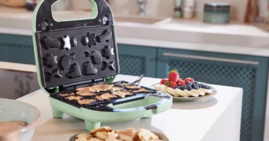 gofrownica Silvercrest z wymiennymi płytami, dostępna w Lidlu