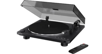 Gramofon Sharp RP TT100 trafia do sklepów