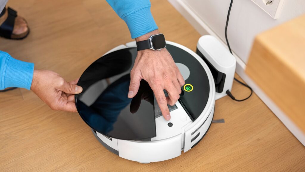 Kärcher RVF 7 ze standardową stacją dokującą wymaga obsługi ręcznej