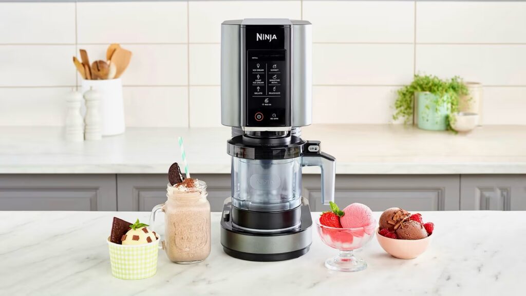 Ninja CREAMi NC300EU i przykładowe desery, które można w nim przygotować