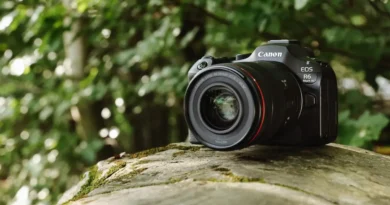 Canon EOS R6 MKIII – idealny prezent dla osób zakochanych w fotografii i filmowaniu!