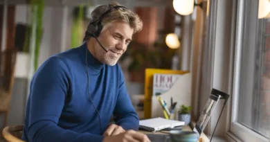 Zabezpieczone: Przyszłość pracy to dialog. Jak AI i technologia audio zmieniają nasze codzienne obowiązki?