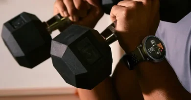 Amazfit Active Max – to on rozdaje tu karty