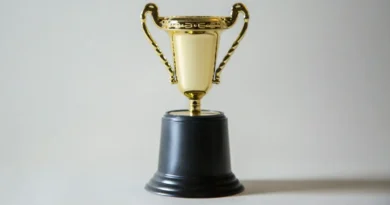 Tesla Prize przyznana za kwantowy przełom w nowoczesnej fotonice