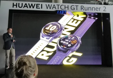 Huawei Watch GT Runner 2 oficjalnie. Lekki smartwatch dla biegaczy z jasnym ekranem i długim czasem pracy