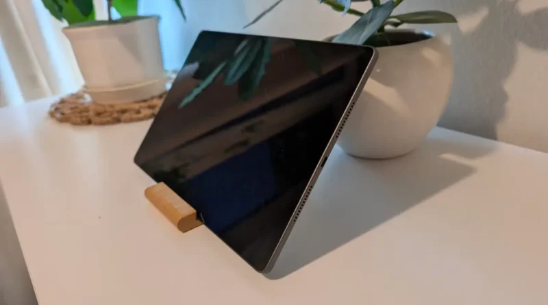 Tablet Lenovo Idea Tab Plus – Internet, kino, nauka, praca i wiele więcej! Tablet Lenovo Idea Tab Plus – Internet, kino, nauka, praca i wiele więcej!