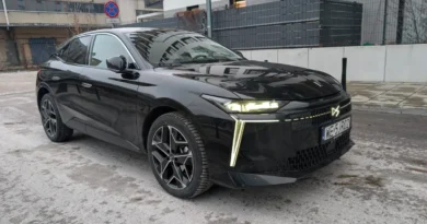 DS Automobiles N°4 Étoile Hybrid – francuska (r)ewolucja