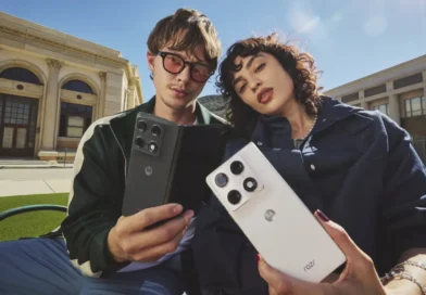 MWC 2026: Motorola razr fold oficjalnie zaprezentowana. Najsmuklejszy fold z rekordową baterią i topowym aparatem MWC 2026: Motorola razr fold oficjalnie zaprezentowana. Najsmuklejszy fold z rekordową baterią i topowym aparatem