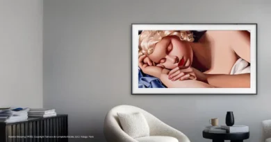 Samsung The Frame na ścianie