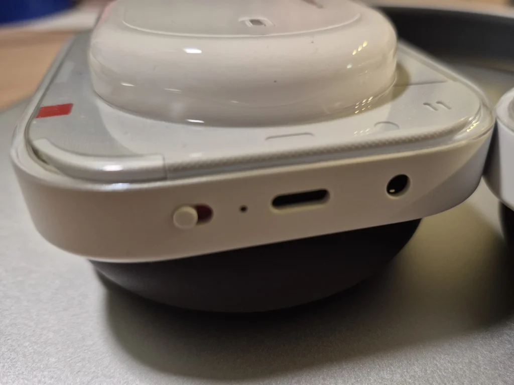 Nothing Headphone (a)