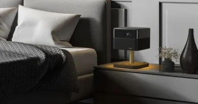 Epson Lifestudio EF-73 Night Black. Nowa luksusowa odsłona projektora lifestyle do nowoczesnych wnętrz