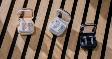 słuchawki Galaxy Buds4 Pro w różnych kolorach