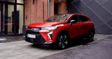 Mitsubishi Grandis w polskich salonach. Pełna gama, hybrydy i ceny od 120 500 zł