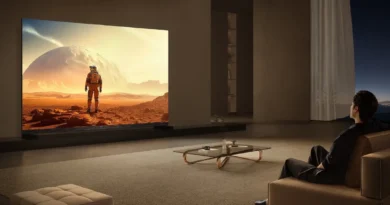 Telewizory TCL SQD Mini LED wchodzą do Europy. Nowa generacja obrazu z precyzyjną kontrolą koloru! telewizor TCL w salonie