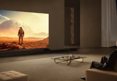 telewizor TCL w salonie