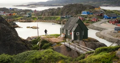 krajobraz grenlandzkiej wioski