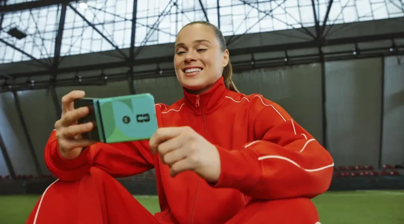 Motorola rozpoczyna współpracę z Ewą Pajor. Nowa ambasadorka marki i kampania Graj po swoje