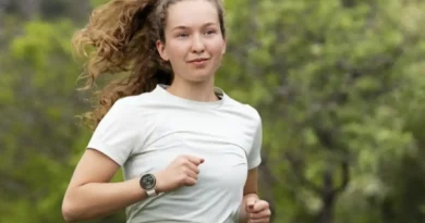 Smartwatch Hama 7020 debiutuje w Polsce. AMOLED, GPS i 110 trybów sportowych za mniej niż 300 zł