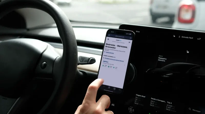 Powerdot i Uber uruchamiają integrację w Polsce. Co zyskają na tym kierowcy?