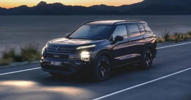 Mitsubishi Outlander PHEV Black Edition debiutuje w Polsce z nową stylistyką i bogatszym wyposażeniem