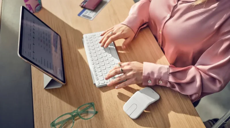 Logitech Mobi Fold