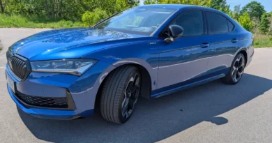 Skoda Superb SportLine 4×4 – limuzyna na sterydach