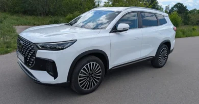 Chery Tiggo 8 z napędem spalinowym – miejski SUV w wersji luksusowej