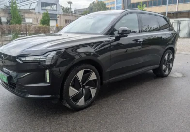 Volvo EX90 Twin Performance – skandynawski elektryk, który może ścigać się z Ferrari
