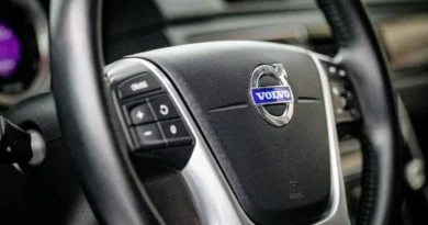 Natywne Apple Music w samochodach Volvo. Koniec z odwiecznym problemem kierowców?