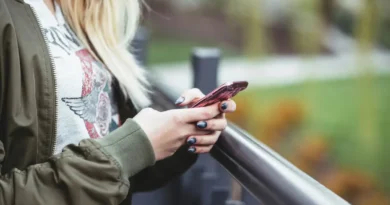 Wybieramy smartfon do 2000 złotych – sierpień 2026