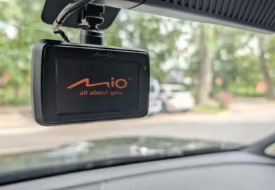 MIO MiVue 803W Pro – wideorejestrator z wbudowanym trybem parkingowym