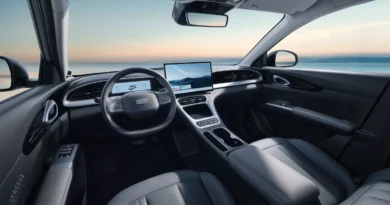 Geely stawia na Google! Gemini, Mapy i Google Play trafią do milionów samochodów!
