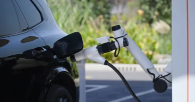Pożegnaj długie ładowanie elektryków! Geely nokautuje konkurencję niesamowitym wynikiem!