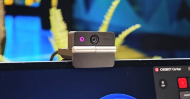 [NASZE WIDEO] OBSBOT Meet Flip: Kamerka, która będzie dla ciebie kłamać (i ma wiele innych zalet)